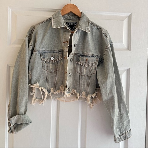 Trio Urban Wake Up Kick Ass‎ Crop Denim Jacket Distressed Blue Size S/M Grunge - Picture 6 of 6
